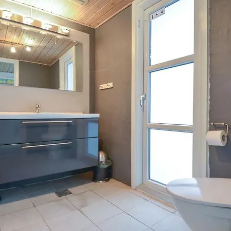In With 3 Bedrooms, Sauna And Indoor Swimming Pool * Ebeltoft